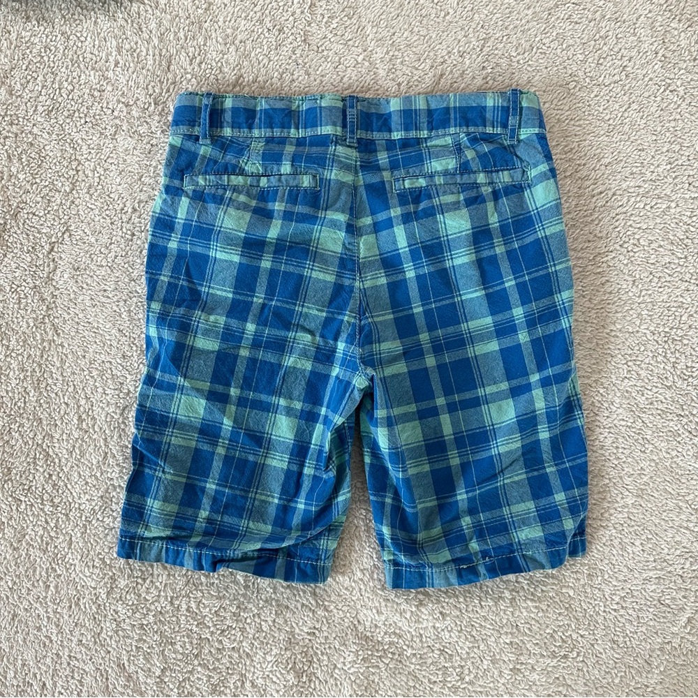 The Children’s Place Blue Plaid Shorts - Picture 2 of 6